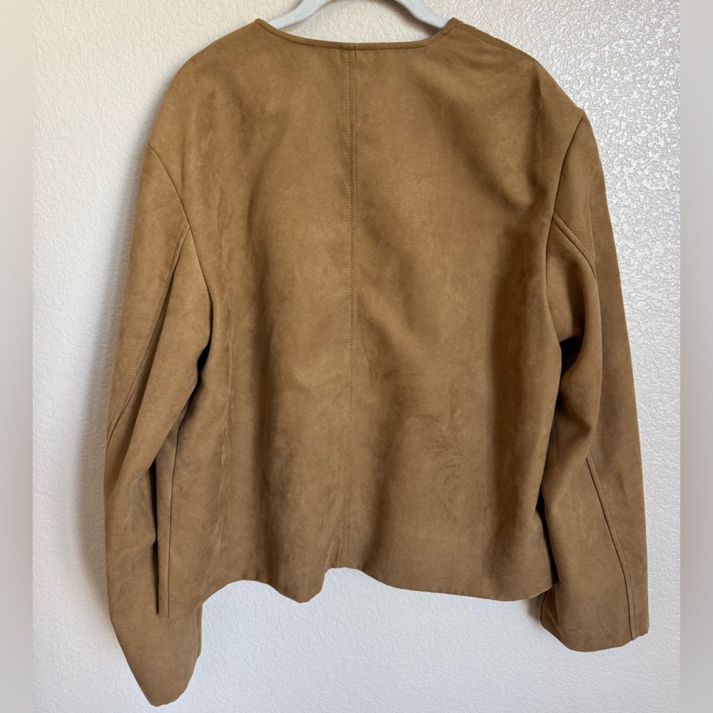 Jacket - Picture 3 of 3